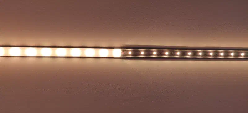 Profilé avec et sans diffuseur