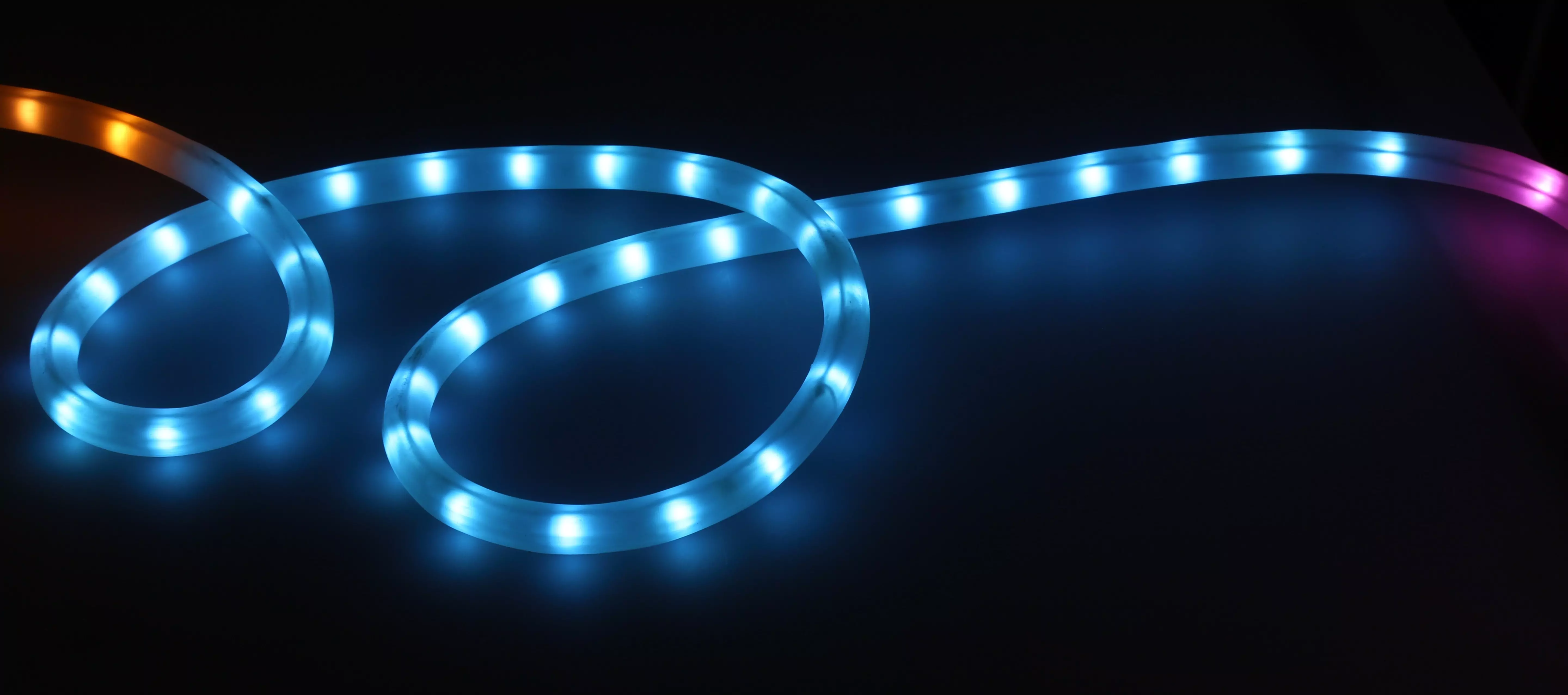 Mise en place d'une bande LED adressable avec le firmware WLED.
/bande-led-avec-wled/led-strip.webp