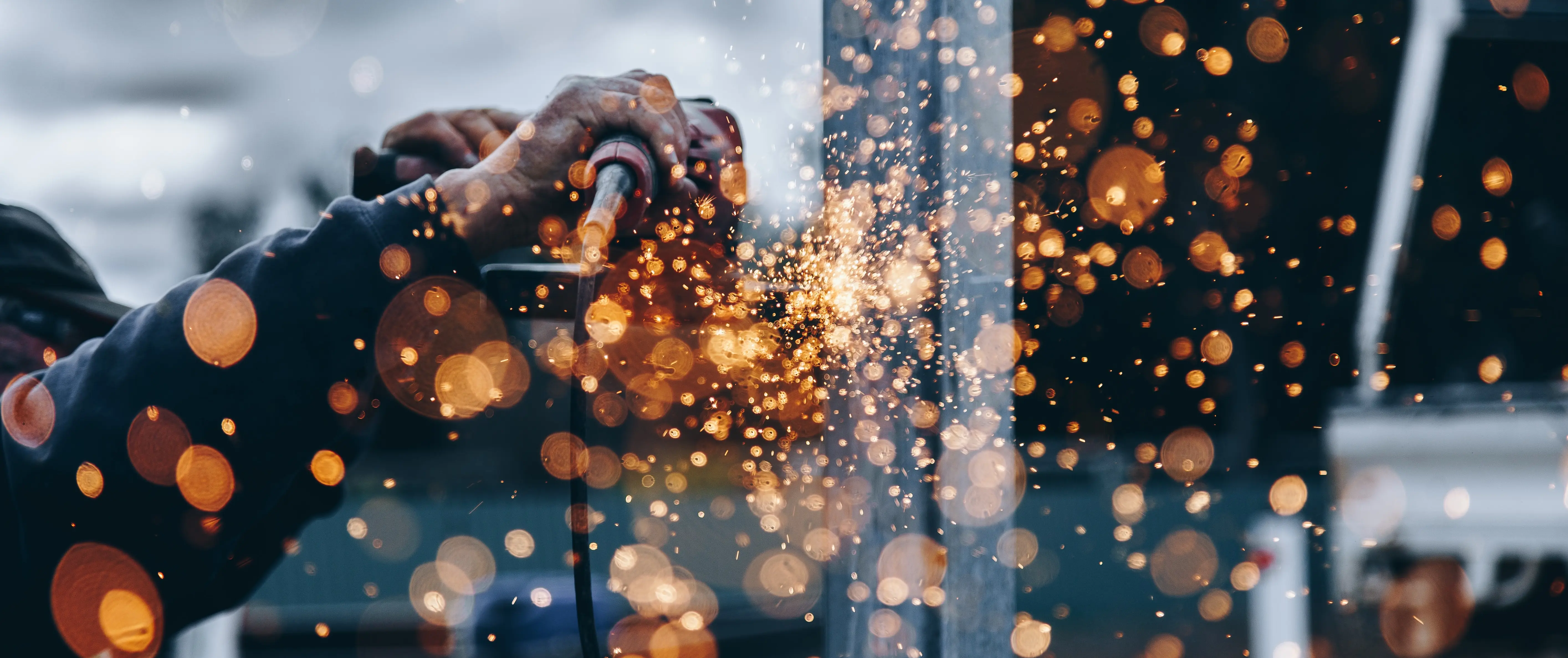 Je met en place la construction et le déploiement automatique de ce blog Hugo avec Woodpecker et Gitea.
/ci-with-woodpecker-and-hugo/christopher-burns-8KfCR12oeUM-unsplash_cropped.webp