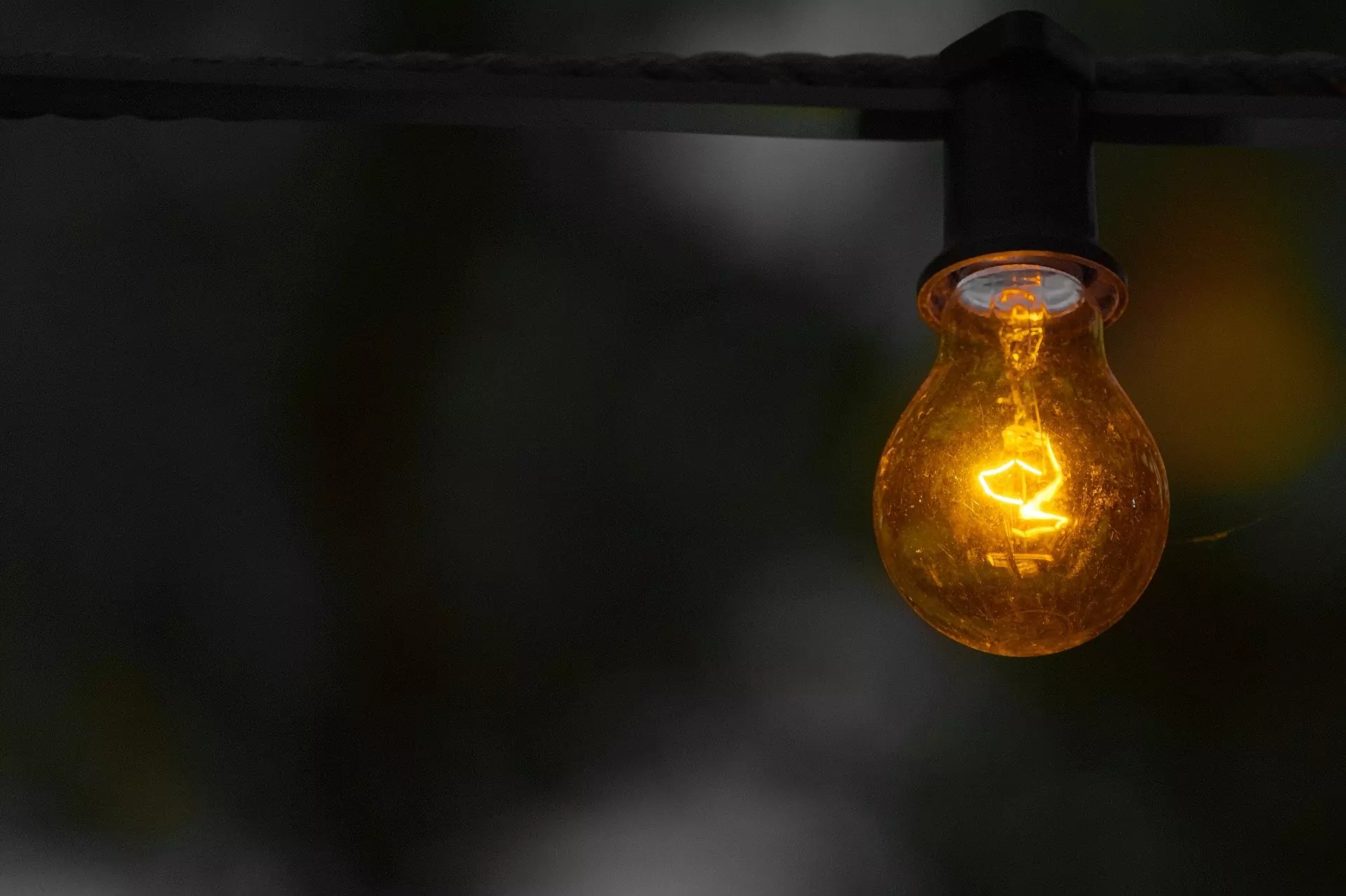Expérimentation sur un variateur d'ampoule connecté.
/variateur-dampoule-connecte/lightbulb.webp